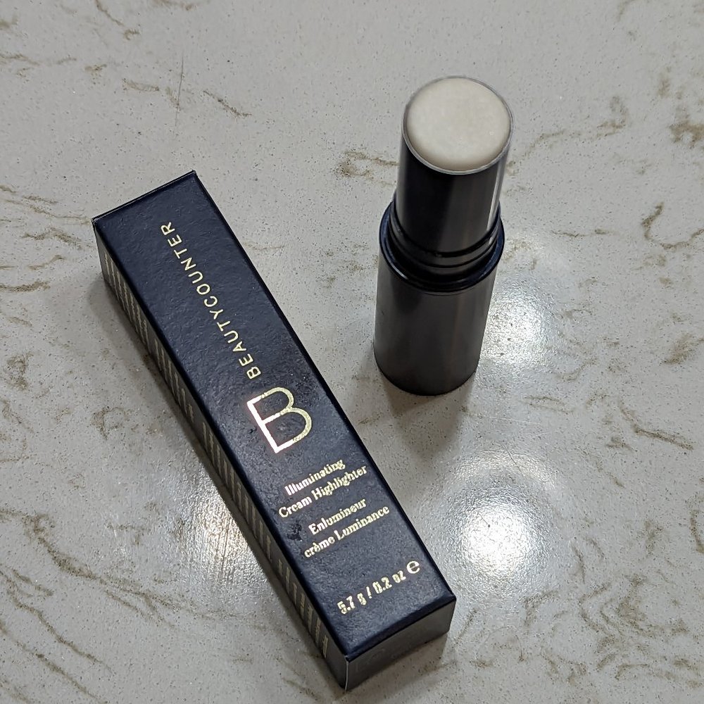 Illuminating Cream Highlighter- Pearl Glow